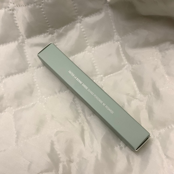 Hydrating Lip Gloss - Susan - - Picture 2 of 4